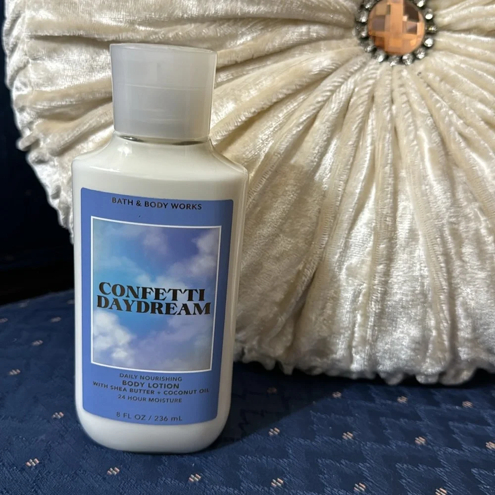 BATH & BODY WORKS SET. . . CONFETTI DAYDREAM SCENT - Picture 5 of 6